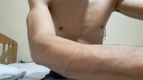 Snapshot of nofacebaby_ chatting on 10/31/25, 08:54 nofacebaby_ online show from 10/31/25, 08:54