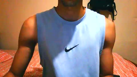 Snapshot of nofacebaby_ chatting on 12/21/25, 11:23 nofacebaby_ online show from 12/21/25, 11:23