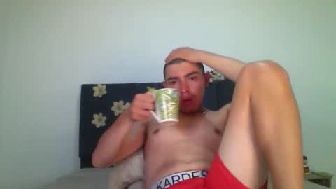 Snapshot of noha_free chatting on 01/16/26, 03:32 Noha online show from 01/16/26, 03:32