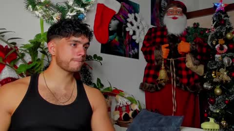 Snapshot of noha_miler chatting on 12/04/24, 12:19 kevin online show from 12/04/24, 12:19