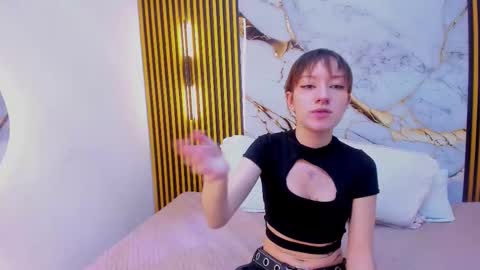 Snapshot of noha_ns chatting on 02/03/26, 02:53 Noha online show from 02/03/26, 02:53