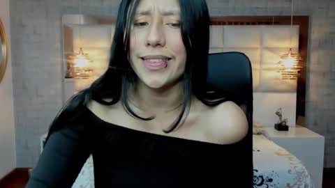  Nohemi   online show from 11/05/25, 07:14