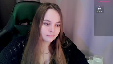 noir_ember_ online show from 05/04/26, 03:52