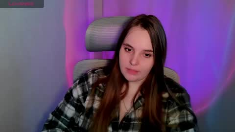 noir_ember_ online show from 05/09/26, 05:18