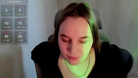 Snapshot of noir_ember_ chatting on 06/20/26, 09:34 noir_ember_ online show from 06/20/26, 09:34