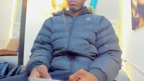 noir_king0 online show from 02/10/26, 02:48