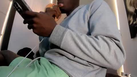 noir_king0 online show from 02/20/26, 06:26