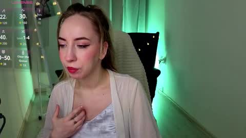 Snapshot of noirnymphh chatting on 03/21/26, 10:46 Isabelle online show from 03/21/26, 10:46