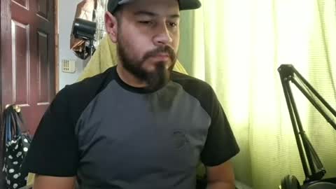 Snapshot of noizemanx chatting on 06/18/26, 04:00 noizemanx online show from 06/18/26, 04:00