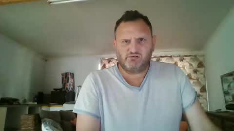 Snapshot of nollie244 chatting on 12/27/24, 11:39 Nollie online show from 12/27/24, 11:39