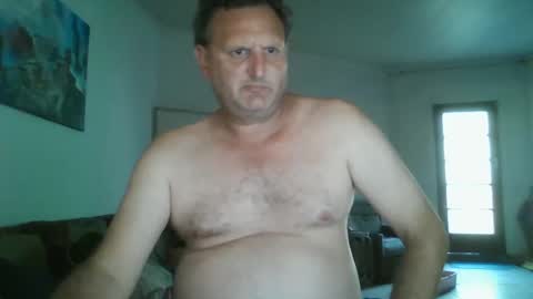 Snapshot of nollie244 chatting on 03/07/25, 03:07 Nollie online show from 03/07/25, 03:07