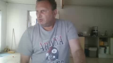 Snapshot of nollie244 chatting on 01/08/26, 05:21 Nollie online show from 01/08/26, 05:21