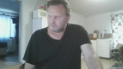 Snapshot of nollie244 chatting on 04/11/26, 01:48 Nollie online show from 04/11/26, 01:48