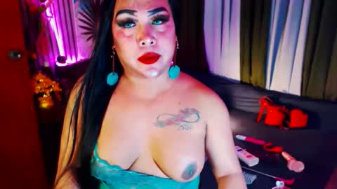 Snapshot of nomercy_mistress_sph chatting on 03/25/26, 09:59 I AM YOUR MISTRESS YASSY DON T BE RUDE no ONE LOVE ME i KICK U online show from 03/25/26, 09:59