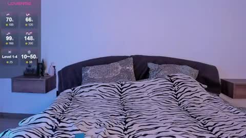 Snapshot of nomyrai chatting on 01/05/25, 07:28 Rina Rabbit online show from 01/05/25, 07:28