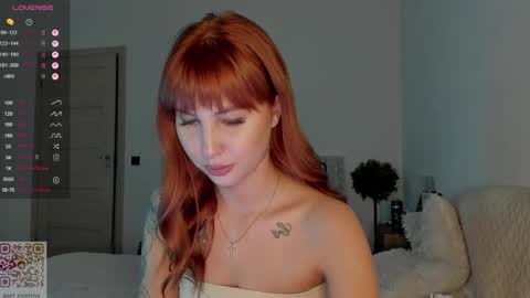 Snapshot of nomyrai chatting on 09/23/25, 10:02 Rina Rabbit online show from 09/23/25, 10:02