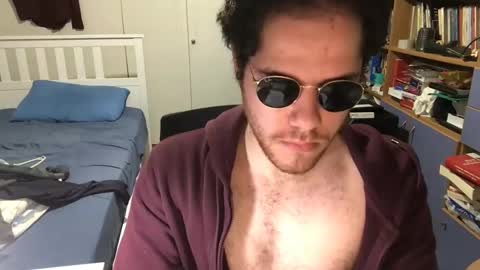 Snapshot of nongay379444 chatting on 12/13/24, 05:43 nongay379444 online show from 12/13/24, 05:43