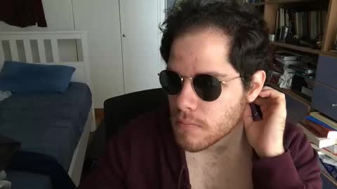 Snapshot of nongay379444 chatting on 12/16/24, 10:50 nongay379444 online show from 12/16/24, 10:50