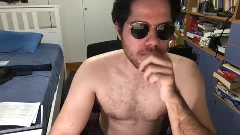 Snapshot of nongay379444 chatting on 12/16/24, 04:38 nongay379444 online show from 12/16/24, 04:38