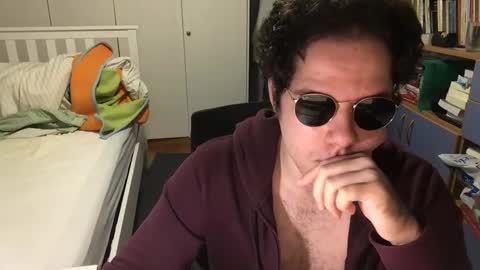 Snapshot of nongay379444 chatting on 12/31/24, 06:35 nongay379444 online show from 12/31/24, 06:35