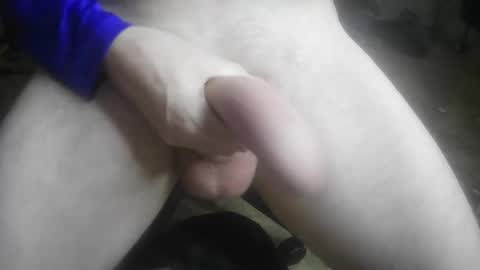 Snapshot of noobfreak134 chatting on 01/12/26, 10:59 noobfreak134 online show from 01/12/26, 10:59