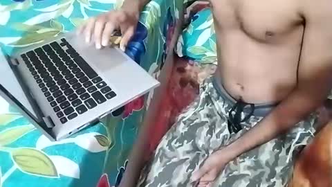 Snapshot of nooby942461 chatting on 01/06/25, 09:11 sim nib online show from 01/06/25, 09:11