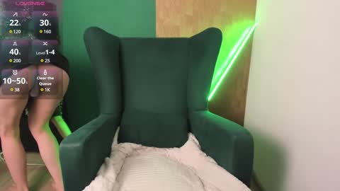 Nora Cutie u online show from 12/21/24, 12:49