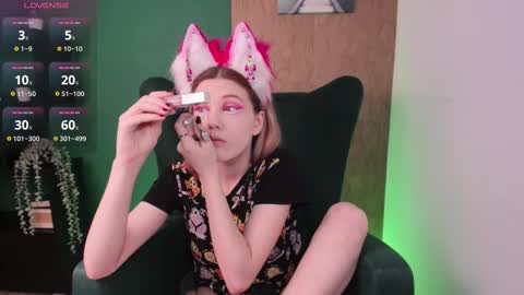 Nora Cutie u online show from 03/08/25, 12:30