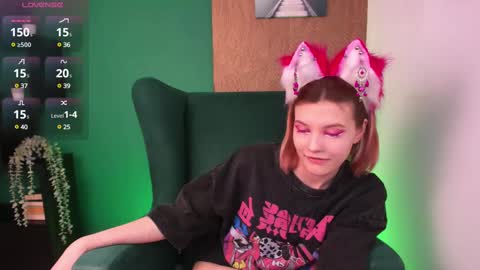 Nora Cutie u online show from 03/09/25, 06:32