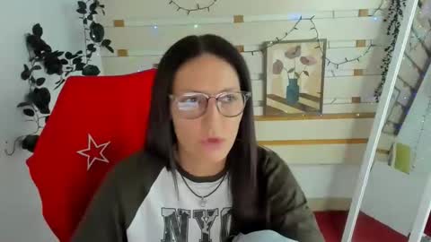 Nora online show from 04/03/26, 10:35