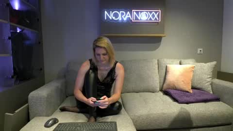 Snapshot of nora_noxx chatting on 06/06/26, 08:52 NoraNoxx online show from 06/06/26, 08:52