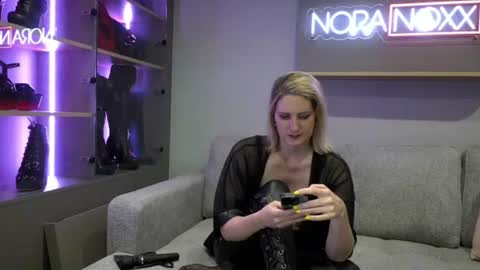 NoraNoxx online show from 06/21/26, 08:33