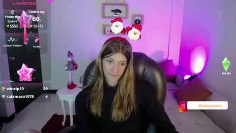 Nora online show from 12/17/24, 08:21