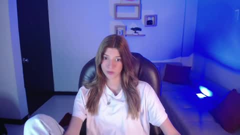 Nora online show from 12/31/24, 07:18