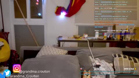 Snapshot of noreallyilikepeanuts chatting on 02/15/26, 01:35 Ariane online show from 02/15/26, 01:35