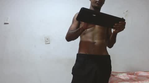 noreno9159 online show from 05/09/26, 04:39