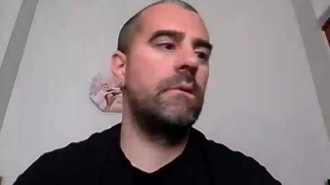 Snapshot of normalito42 chatting on 03/07/25, 04:00 NORMALITO online show from 03/07/25, 04:00