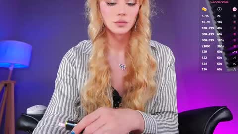 Anna   .   online show from 09/27/25, 04:23