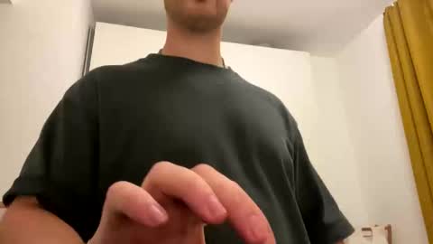 Snapshot of noshame94 chatting on 11/18/25, 04:39 noshame94 online show from 11/18/25, 04:39