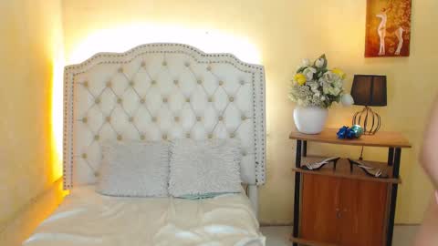 Kyline online show from 12/18/24, 02:53