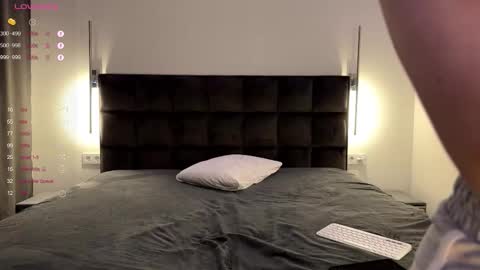 Snapshot of notelis chatting on 01/15/26, 03:05 Goldie online show from 01/15/26, 03:05