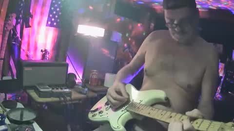 notflamingfart online show from 11/12/25, 11:54