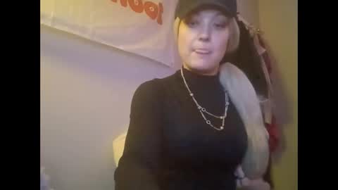 Snapshot of notouchmami chatting on 04/04/26, 06:55 notouchmami online show from 04/04/26, 06:55