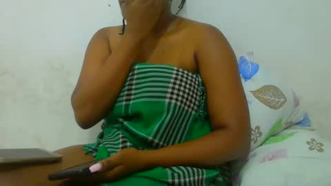 notoy1 online show from 11/21/25, 03:00