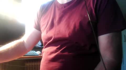 Snapshot of notte chatting on 11/11/25, 01:33 notte online show from 11/11/25, 01:33