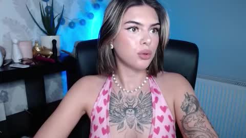 Snapshot of nova_sin chatting on 01/15/26, 07:57 Nova online show from 01/15/26, 07:57