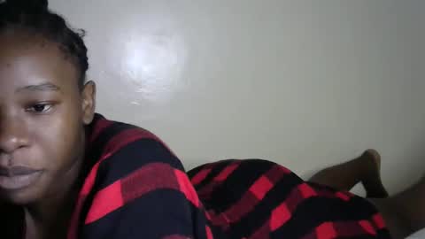 novaah online show from 04/28/26, 02:27