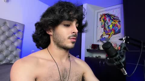 Snapshot of novacry chatting on 01/17/25, 09:28 Nova online show from 01/17/25, 09:28