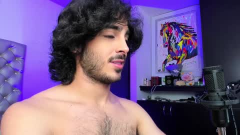 Snapshot of novacry chatting on 01/31/25, 01:45 Nova online show from 01/31/25, 01:45