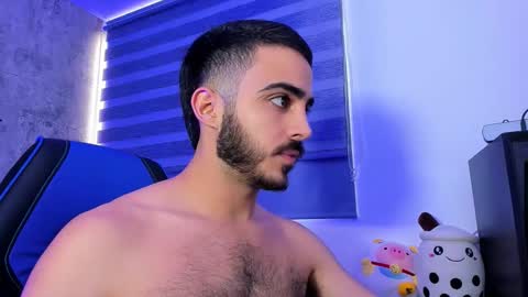 Snapshot of novacry chatting on 10/07/25, 11:51 Nova online show from 10/07/25, 11:51